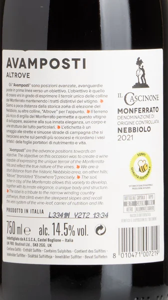 Avamposti Altrove Nebbiolo 2023 view 3
