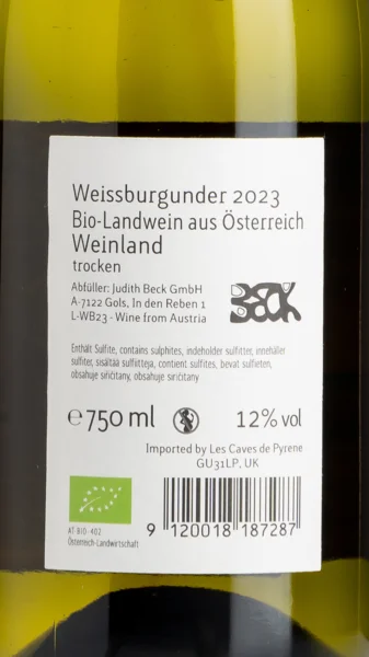 Judith Beck Weissburgunder 2023 view 3