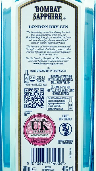 Bombay Sapphire London Dry Gin view 3