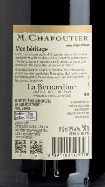 Châteauneuf-du-Pape 'La Bernardine', M. Chapoutier 2023 view 3