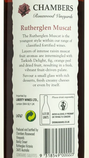 Chambers Rosewood Vineyards Rutherglen Muscat - Half Bottle NV view 3