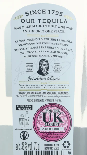 Jose Cuervo Especial Silver Tequila view 3