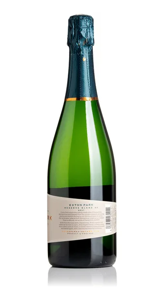 Exton Park RB32 Brut Reserve NV view 2