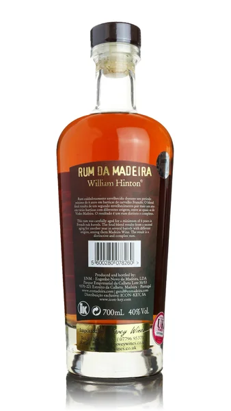 William Hinton 6 Year Old Madeira Rum view 2