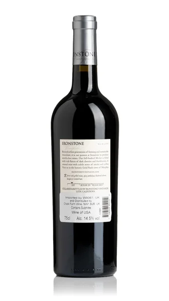 Ironstone Merlot 2021 view 2