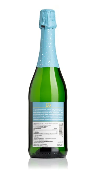 Dr Lo Alcohol Free Sparkling Riesling NV view 2