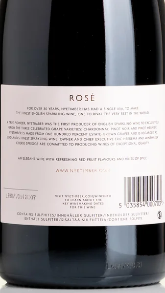 Nyetimber Rosé NV view 3