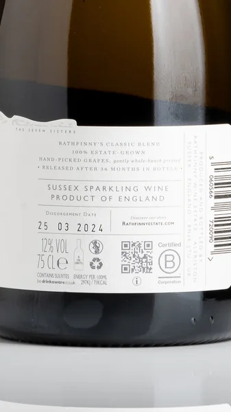 Rathfinny Classic Cuvée Brut 2019 view 4