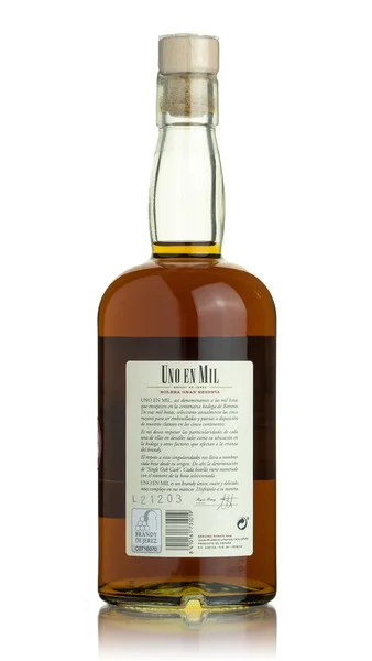 Uno en Mil Solera Gran Reserva Brandy de Jerez view 2