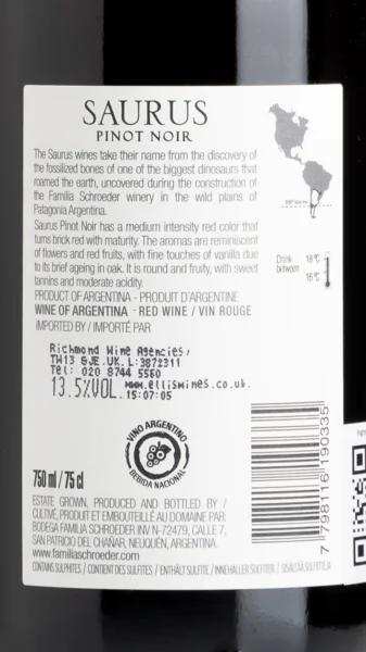 Saurus Pinot Noir 2023 view 3