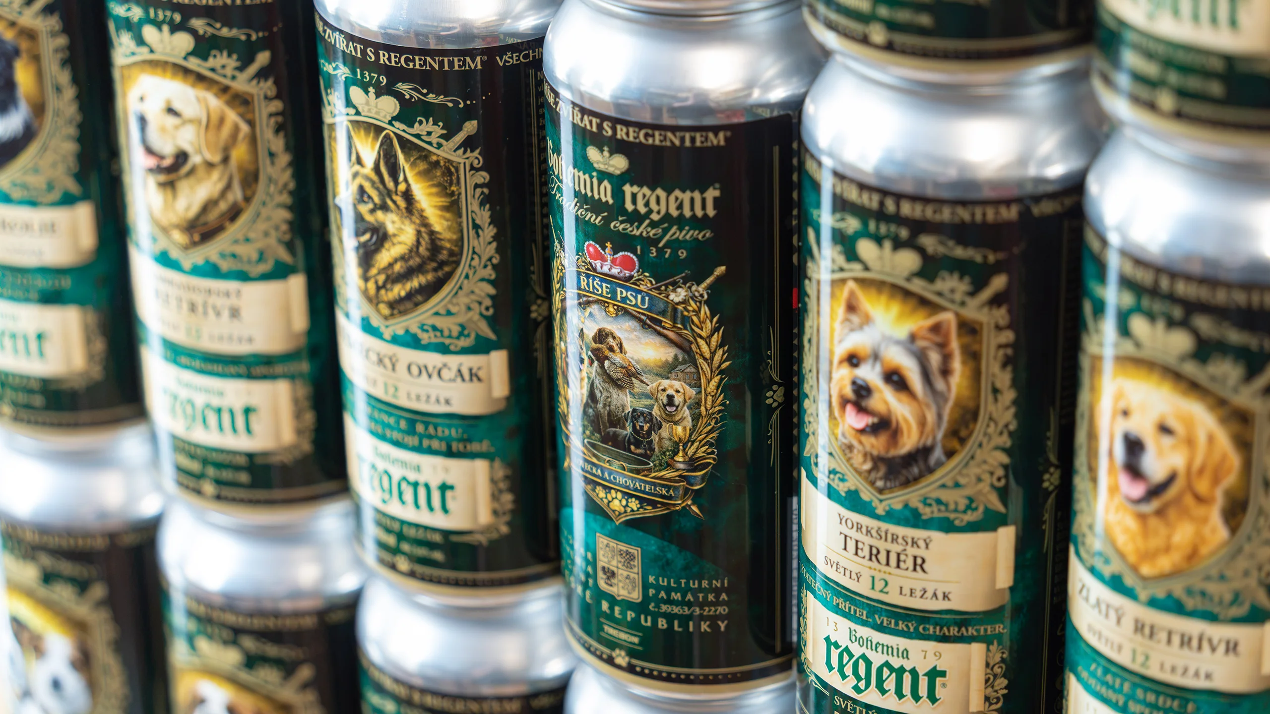 Bohemia Regent Dog Kingdom Special Edition