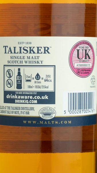 Talisker 10 Year Old Islands Single Malt - 70cl view 3