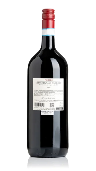 Umani Ronchi 'Podere' Montepulciano d'Abruzzo - MAGNUM 2023 view 2